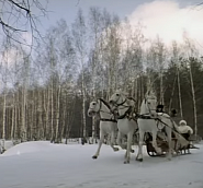 Yevgeny Krylatov - Три белых коня (из к/ф 'Чародеи') notas para el fortepiano