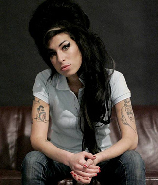 Amy Winehouse notas para el fortepiano
