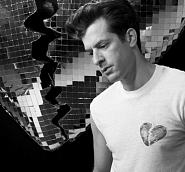 Mark Ronson etc. - Don't Leave Me Lonely notas para el fortepiano